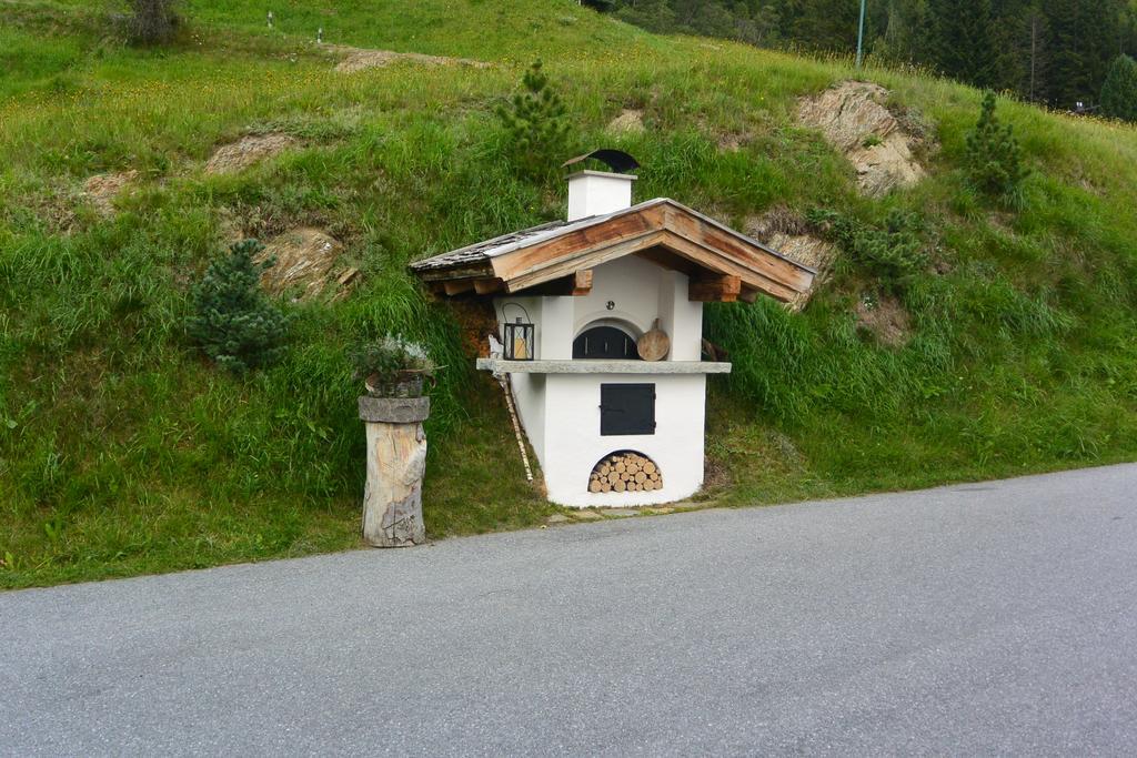 Haus Auer Apartamento Jerzens Exterior foto